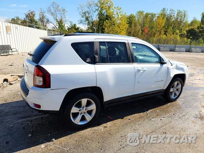 Trzecie zdjęcie samochodu z tyłu: 2014 JEEP COMPASS SPORT VIN:1C4NJCBA6ED576606 - miniatura