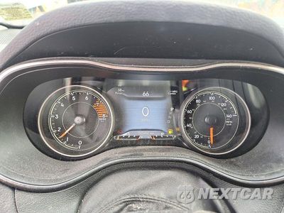 Zdjęcie 9 z 12 samochodu: 2019 JEEP CHEROKEE LIMITED VIN:1C4PJMDX0KD359287 - miniatura