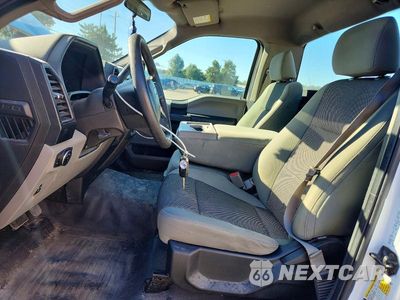 Zdjęcie 7 z 12 samochodu: 2015 FORD F150 VIN:1FTMF1C81FKD61614 - miniatura