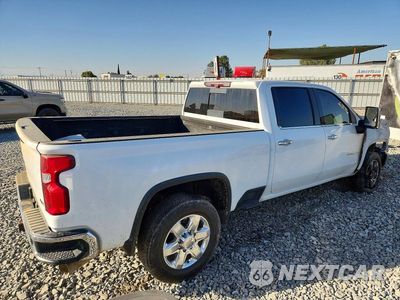 Trzecie zdjęcie samochodu z tyłu: 2020 CHEVROLET SILVERADO K2500 HEAVY DUTY LTZ VIN:1GC4YPEY5LF232256 - miniatura