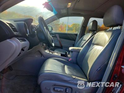 Zdjęcie 7 z 13 samochodu: 2009 TOYOTA HIGHLANDER LIMITED VIN:JTEES42A192149138 - miniatura