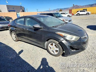 Czwarte zdjęcie samochodu z boku: 2016 HYUNDAI ELANTRA SE VIN:5NPDH4AEXGH663262 - miniatura