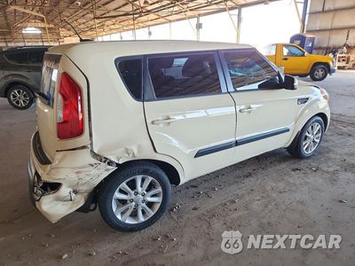 Trzecie zdjęcie samochodu z tyłu: 2013 KIA SOUL + VIN:KNDJT2A66D7560807 - miniatura
