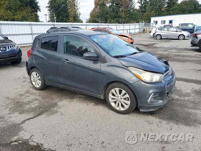 Czwarte zdjęcie samochodu z boku: 2017 CHEVROLET SPARK 1LT VIN:KL8CC6SA1HC776296 - miniatura
