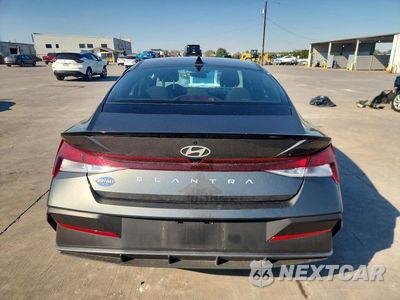 Zdjęcie 6 z 12 samochodu: 2025 HYUNDAI ELANTRA SEL SPORT VIN:KMHLM4DG0SU992597 - miniatura