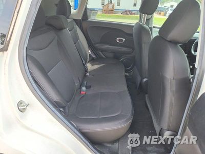 Zdjęcie 10 z 12 samochodu: 2016 KIA SOUL BASE VIN:KNDJN2A22G7370935 - miniatura