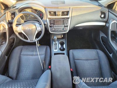 Zdjęcie 8 z 12 samochodu: 2016 NISSAN ALTIMA 2.5 S VIN:1N4AL3AP6GC193567 - miniatura