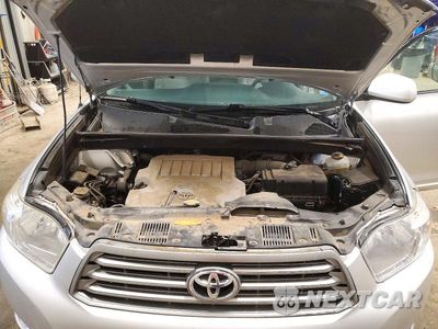 Zdjęcie 12 z 13 samochodu: 2008 TOYOTA HIGHLANDER BASE VIN:JTEES41A882077788 - miniatura