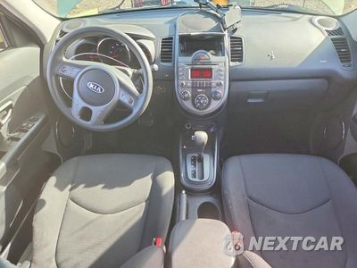 Zdjęcie 8 z 12 samochodu: 2010 KIA SOUL + VIN:KNDJT2A26A7106498 - miniatura