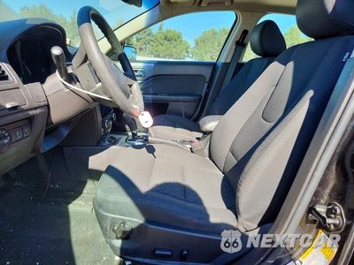 Zdjęcie 7 z 12 samochodu: 2011 FORD FUSION SE VIN:3FAHP0HA8BR138681 - miniatura