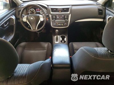 Zdjęcie 8 z 12 samochodu: 2017 NISSAN ALTIMA 2.5 S VIN:1N4AL3AP0HC258270 - miniatura