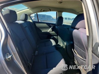 Zdjęcie 10 z 12 samochodu: 2010 MAZDA 3 S VIN:JM1BL1S6XA1154069 - miniatura