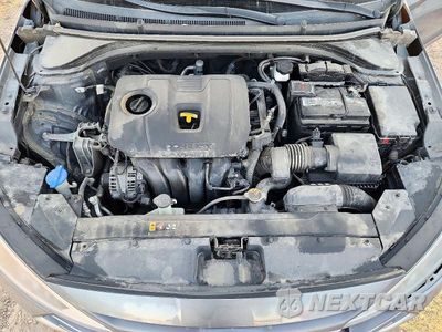Zdjęcie 11 z 12 samochodu: 2020 HYUNDAI ELANTRA SEL VIN:5NPD84LF7LH527395 - miniatura