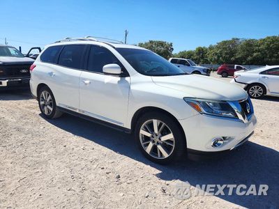 Czwarte zdjęcie samochodu z boku: 2016 NISSAN PATHFINDER PLATINUM VIN:5N1AR2MM9GC615105 - miniatura