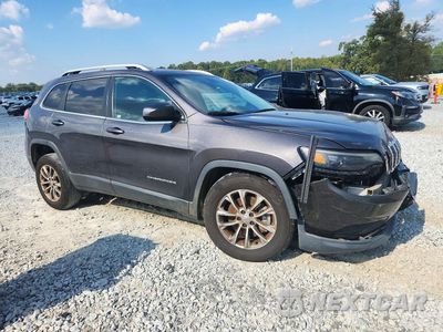 Czwarte zdjęcie samochodu z boku: 2019 JEEP CHEROKEE LATITUDE PLUS VIN:1C4PJLLB3KD154398 - miniatura