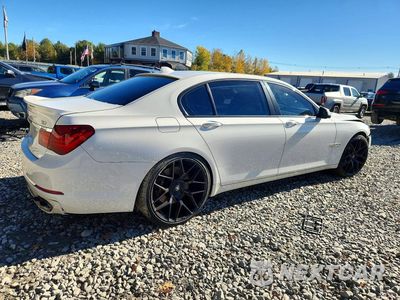 Trzecie zdjęcie samochodu z tyłu: 2014 BMW ALPINA B7 VIN:WBAYE8C55EDS16062 - miniatura