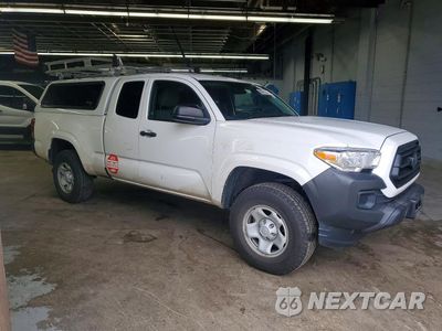 Czwarte zdjęcie samochodu z boku: 2022 TOYOTA TACOMA SR VIN:3TYRX5GN0NT047961 - miniatura