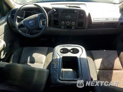 Zdjęcie 8 z 12 samochodu: 2007 GMC NEW SIERRA C1500 VIN:3GTEC13CX7G525940 - miniatura