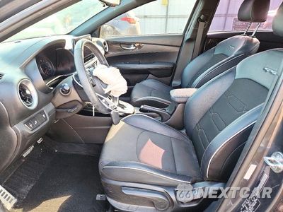 Zdjęcie 7 z 12 samochodu: 2023 KIA FORTE GT LINE VIN:3KPF54AD5PE657771 - miniatura