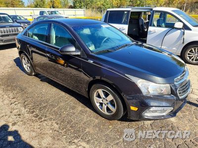 Czwarte zdjęcie samochodu z boku: 2015 CHEVROLET CRUZE LT VIN:1G1PC5SB9F7133432 - miniatura