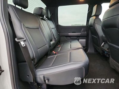 Zdjęcie 10 z 12 samochodu: 2026 FORD F150 LARIAT VIN:1FTFW5L56TKE02045 - miniatura
