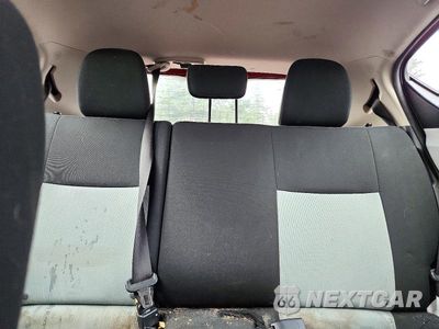 Zdjęcie 10 z 14 samochodu: 2013 TOYOTA PRIUS C TWO VIN:JTDKDTB38D1532828 - miniatura