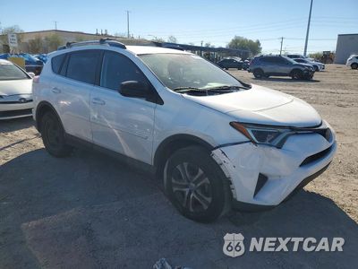 Czwarte zdjęcie samochodu z boku: 2018 TOYOTA RAV4 LE VIN:2T3ZFREVXJW419808 - miniatura
