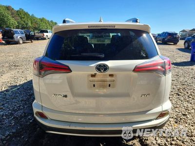 Zdjęcie 6 z 12 samochodu: 2016 TOYOTA RAV4 XLE VIN:JTMWFREV1GJ079068 - miniatura