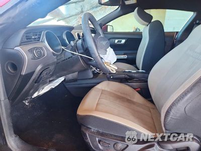 Zdjęcie 7 z 13 samochodu: 2020 FORD MUSTANG VIN:1FA6P8THXL5177061 - miniatura