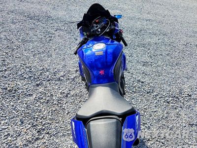 Zdjęcie 6 z 9 samochodu: 2024 YAMAHA YZFR1 VIN:JYARN66E8RA004802 - miniatura