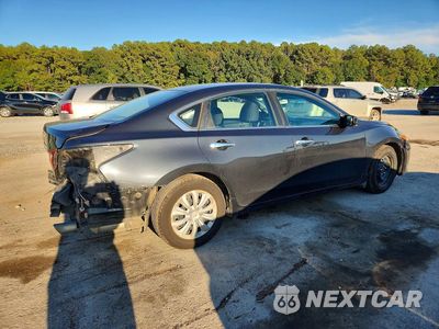 Trzecie zdjęcie samochodu z tyłu: 2018 NISSAN ALTIMA 2.5 S VIN:1N4AL3AP4JC116364 - miniatura