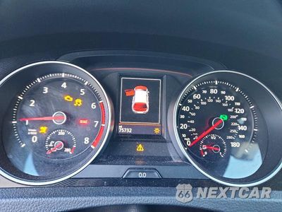 Zdjęcie 9 z 13 samochodu: 2017 VOLKSWAGEN GTI S/SE VIN:3VW447AU8HM040901 - miniatura