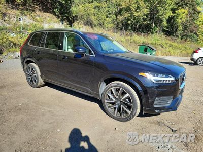 Czwarte zdjęcie samochodu z boku: 2021 VOLVO XC90 T6 MOMENTUM VIN:YV4A221K4M1734941 - miniatura
