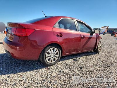 Trzecie zdjęcie samochodu z tyłu: 2010 KIA FORTE EX VIN:KNAFU4A28A5837814 - miniatura