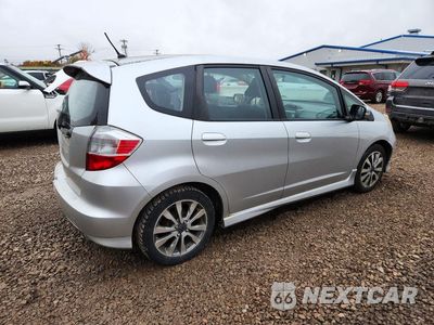 Trzecie zdjęcie samochodu z tyłu: 2013 HONDA FIT SPORT VIN:JHMGE8H54DC029809 - miniatura