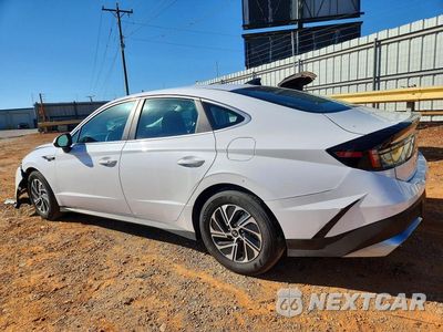 Drugie zdjęcie samochodu z przodu: 2026 HYUNDAI SONATA HYBRID BLUE VIN:KMHL24JJ7TA168962 - miniatura