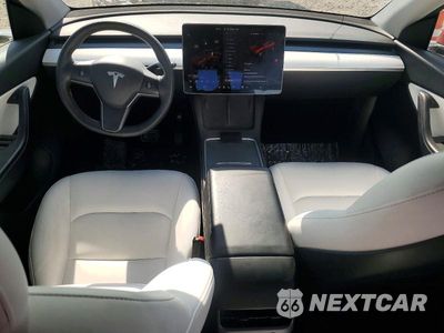 Zdjęcie 8 z 12 samochodu: 2021 TESLA MODEL Y VIN:5YJYGDEE1MF217039 - miniatura