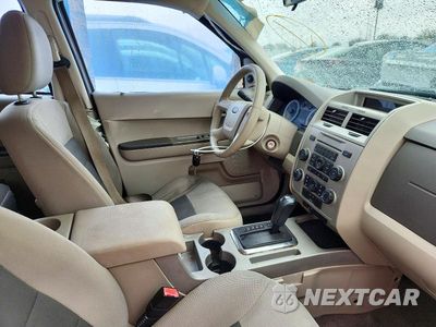 Zdjęcie 7 z 13 samochodu: 2008 FORD ESCAPE XLT VIN:1FMCU93108KE76528 - miniatura
