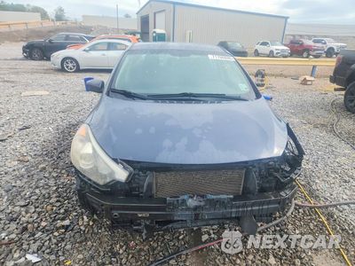 Piąte zdjęcie samochodu w środku: 2016 KIA FORTE LX VIN:KNAFK4A67G5584776 - miniatura