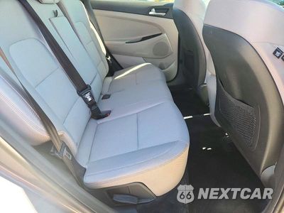 Zdjęcie 11 z 13 samochodu: 2020 HYUNDAI TUCSON VALUE VIN:KM8J33A49LU138840 - miniatura