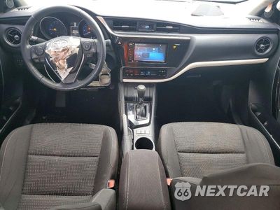 Zdjęcie 8 z 13 samochodu: 2018 TOYOTA COROLLA IM BASE VIN:JTNKARJE0JJ567403 - miniatura