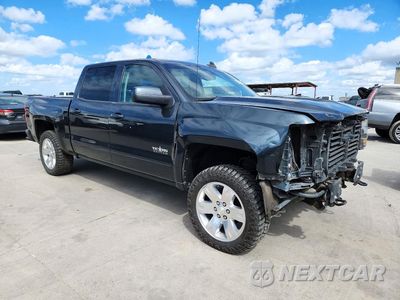 Czwarte zdjęcie samochodu z boku: 2017 CHEVROLET SILVERADO K1500 LT VIN:3GCUKREC8HG456323 - miniatura