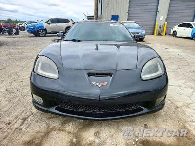 Piąte zdjęcie samochodu w środku: 2005 CHEVROLET CORVETTE VIN:1G1YY24U955130589 - miniatura