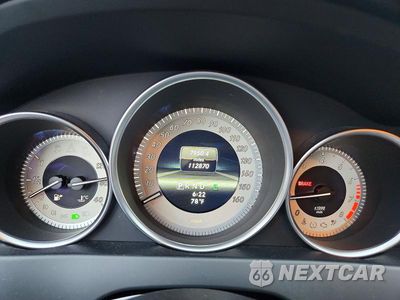 Zdjęcie 9 z 12 samochodu: 2013 MERCEDES-BENZ C 250 VIN:WDDGF4HBXDA776345 - miniatura
