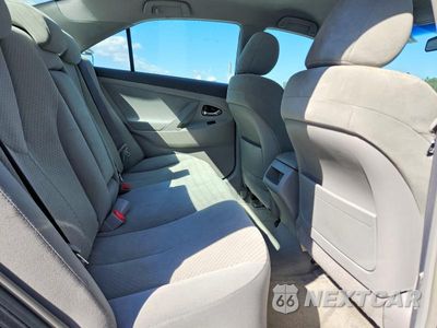 Zdjęcie 10 z 12 samochodu: 2008 TOYOTA CAMRY LE VIN:4T1BE46K18U766586 - miniatura
