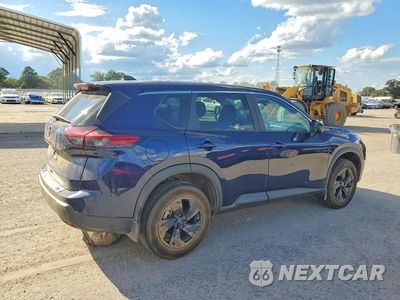 Trzecie zdjęcie samochodu z tyłu: 2026 NISSAN ROGUE SV VIN:5N1BT3BA6TC776235 - miniatura