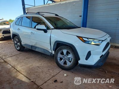 Czwarte zdjęcie samochodu z boku: 2025 TOYOTA RAV4 HYBRID XLE VIN:JTMRWRFV3SD351235 - miniatura
