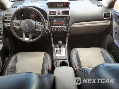 Zdjęcie 8 z 12 samochodu: 2017 SUBARU FORESTER 2.5I PREMIUM VIN:JF2SJAGC5HH804790 - miniatura