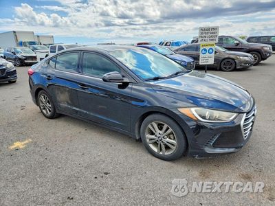 Czwarte zdjęcie samochodu z boku: 2018 HYUNDAI ELANTRA SEL VIN:5NPD84LF3JH228077 - miniatura