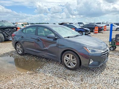 Czwarte zdjęcie samochodu z boku: 2020 HYUNDAI ELANTRA SEL VIN:5NPD84LFXLH608309 - miniatura